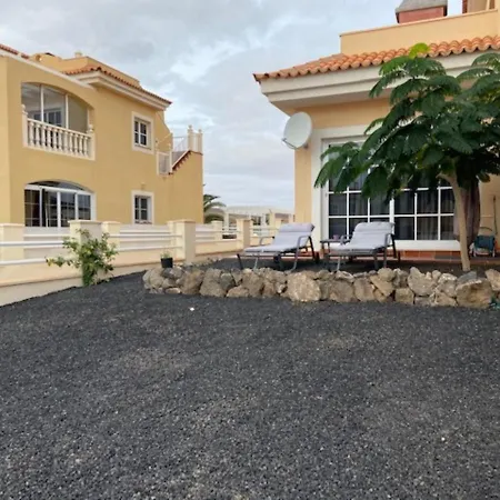 Bungalow Las Rocas 2 Con Piscina *