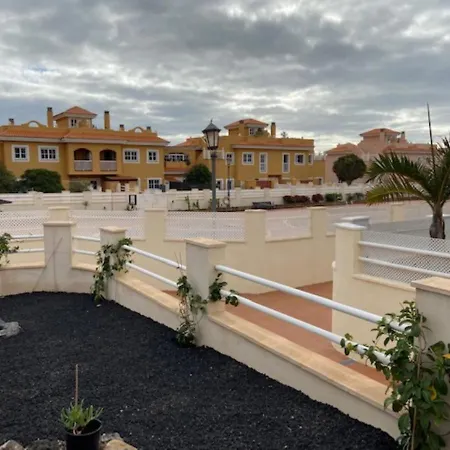Bungalow Las Rocas 2 Con Piscina *